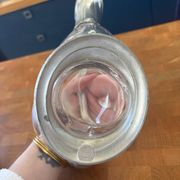 Carafe à vin en étain « L’Esprit et le Vin »