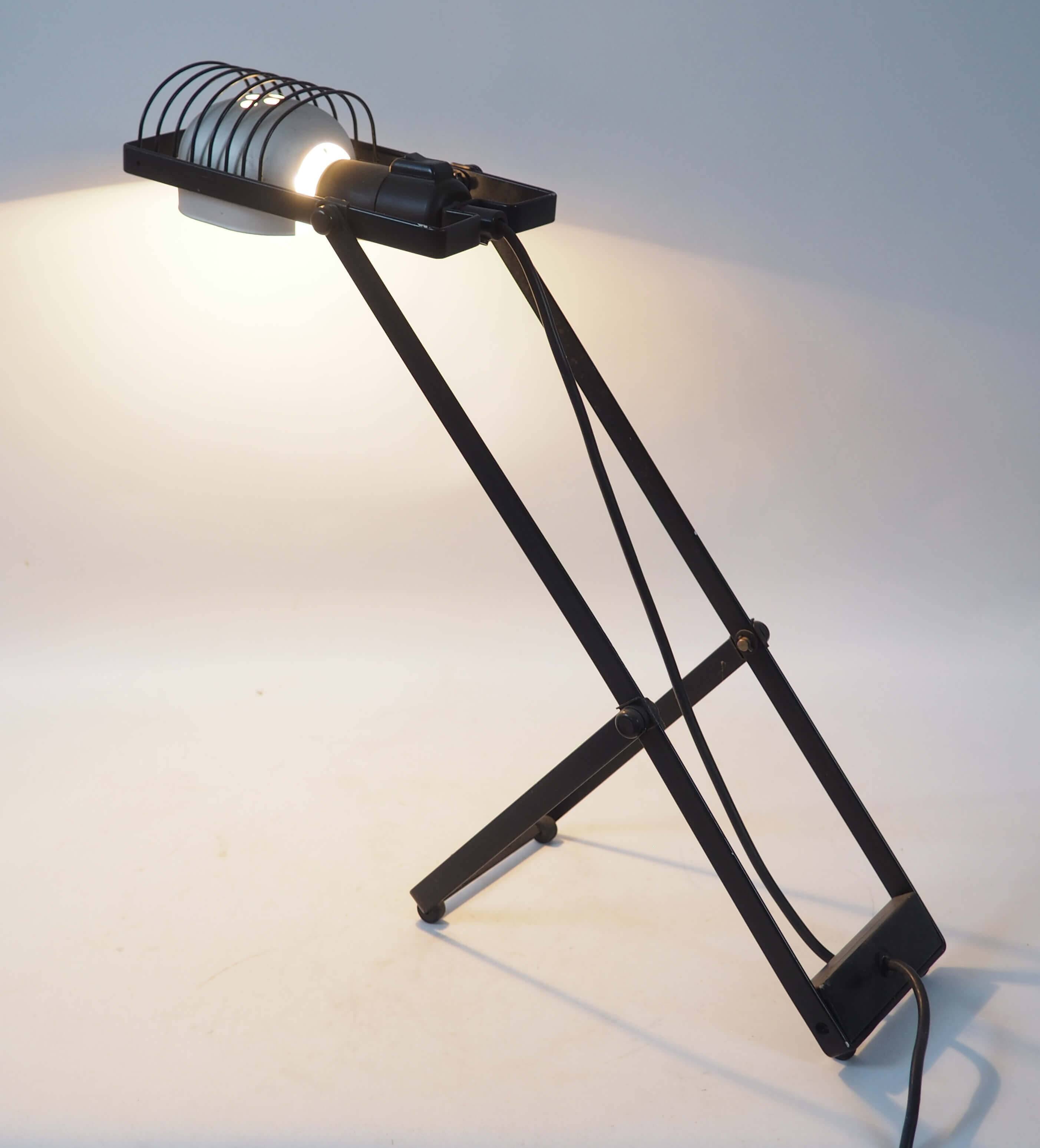 Sintesi lamp by E. Gismondi for Artemide 1976