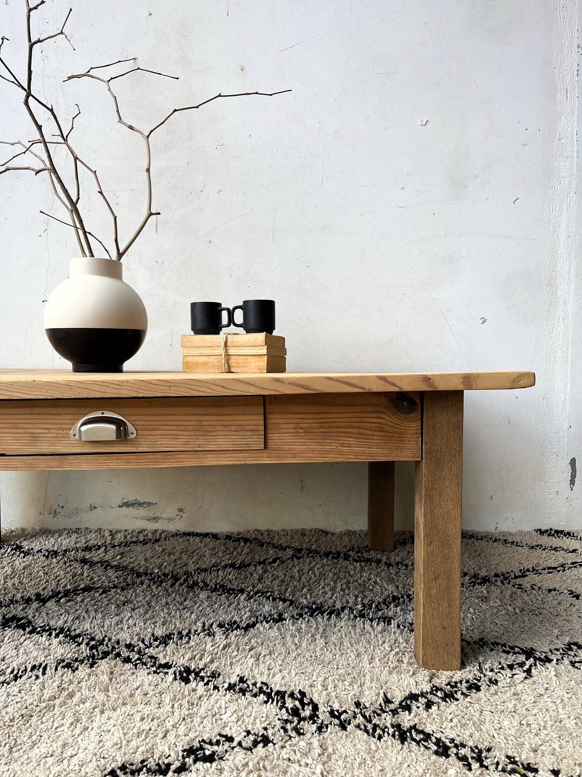farmhouse coffee table