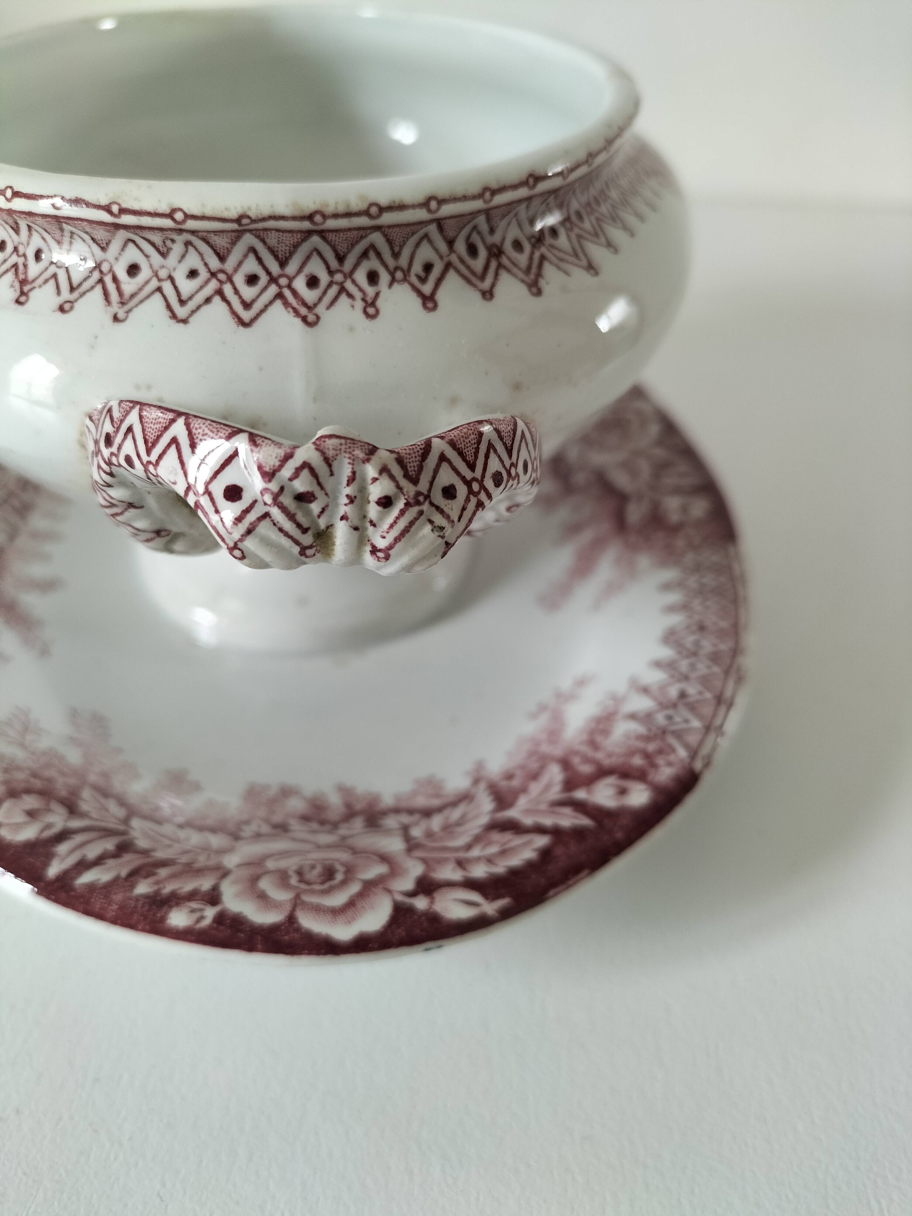 Rare old vegetable dish – Saint-Amand Hamage – English red ironstone