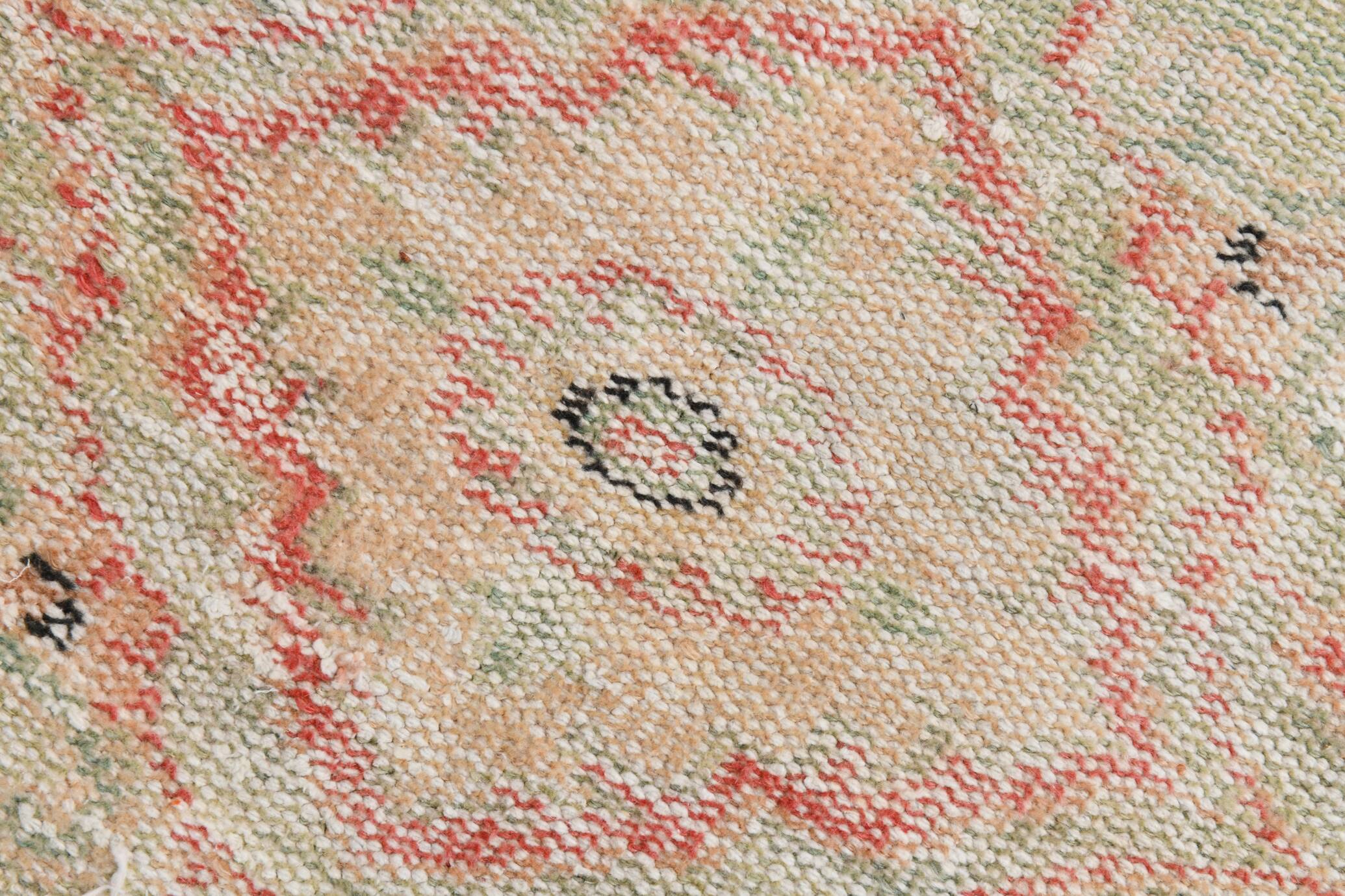 Red & cream oriental turkish vintage rug