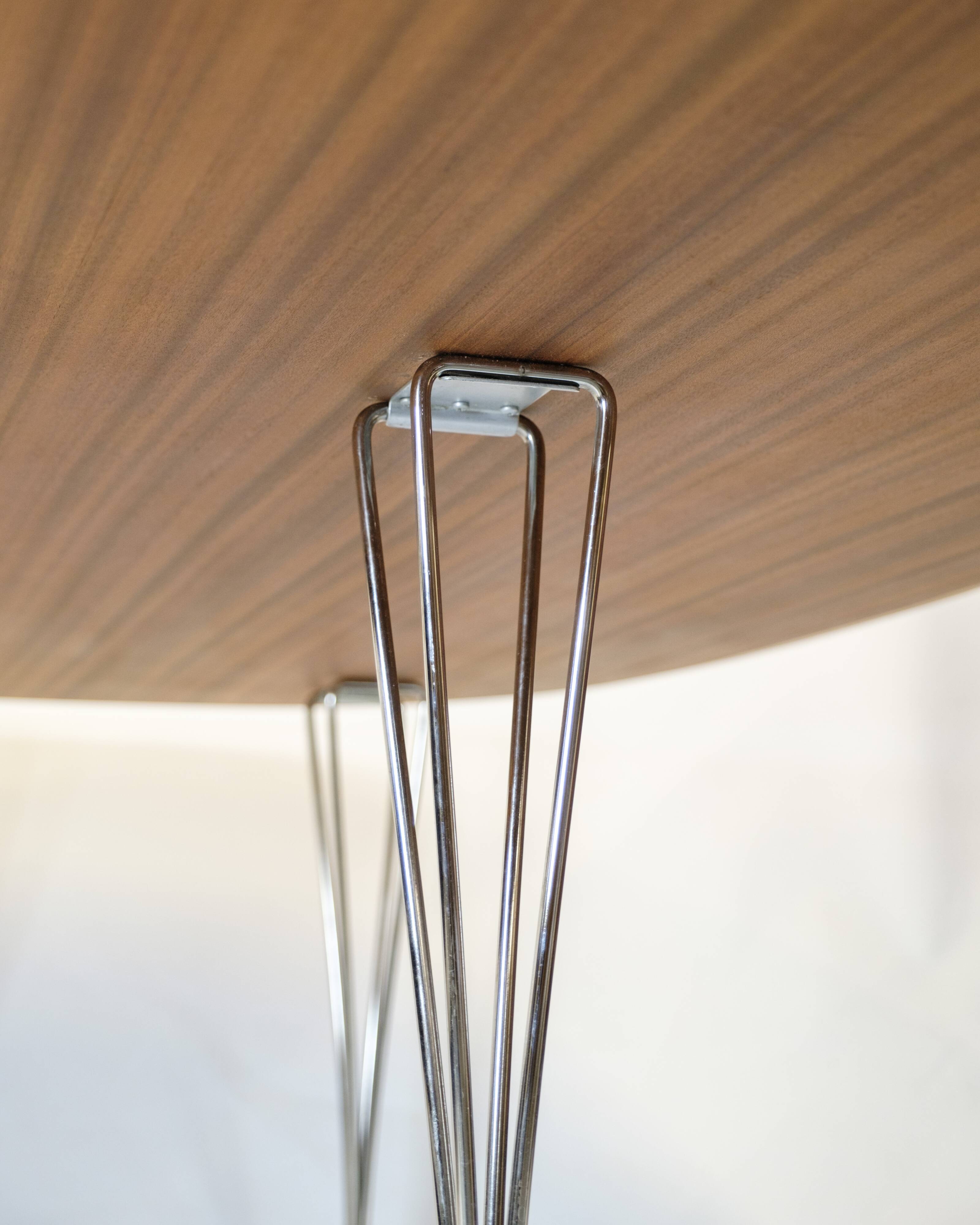 Conference table - Model Superellipse - oak surface with aluminum edge - Bruno Mathsson and Piet Hein