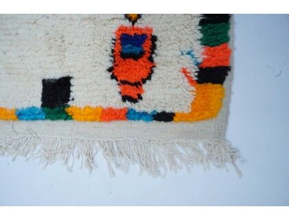 Colorful Berber carpet 227 x 137cm
