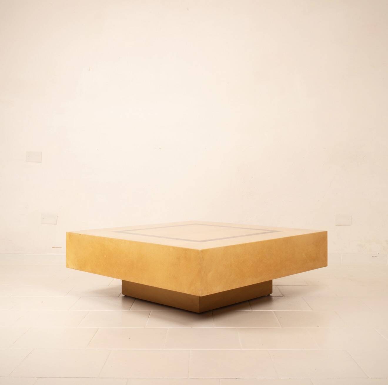 Table basse nucci valsecchi pour tura milano 1970 mod 3000d
