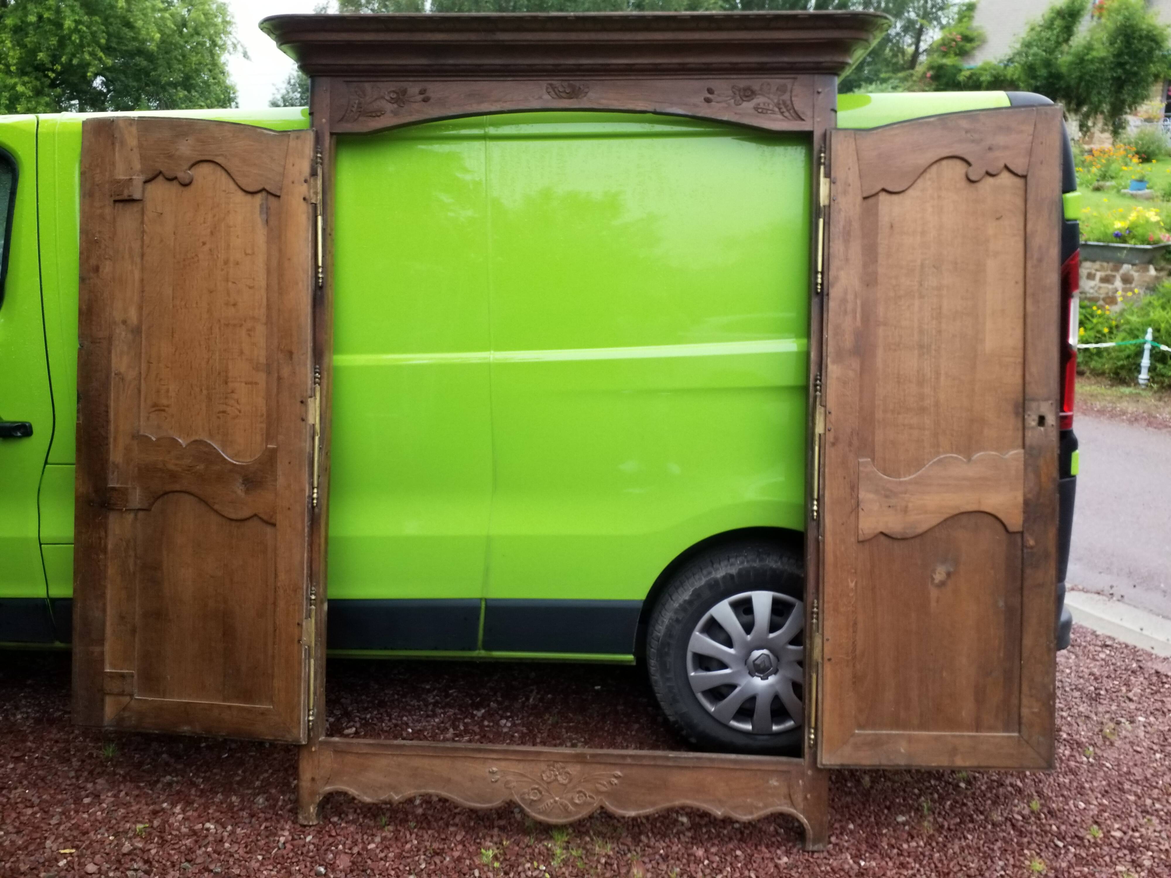 Façade d'armoire