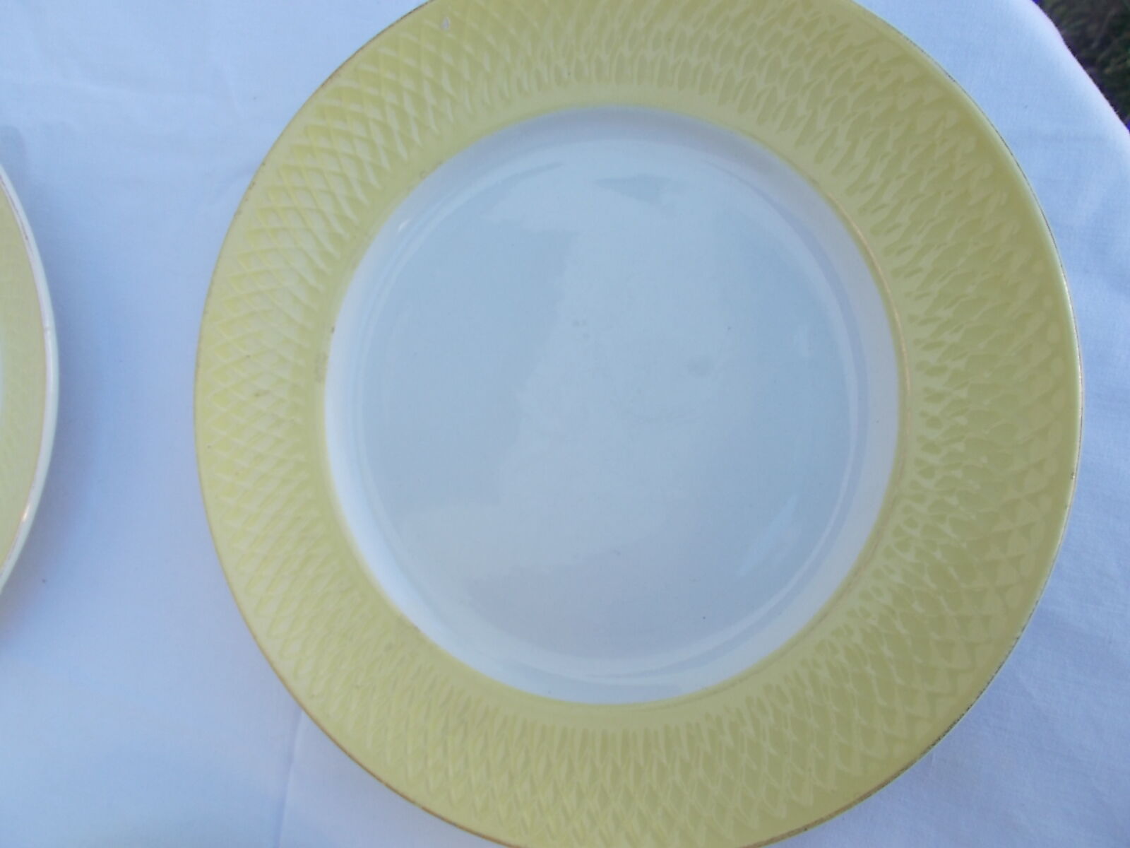 7 vintage flat plates Orches moulin de loups