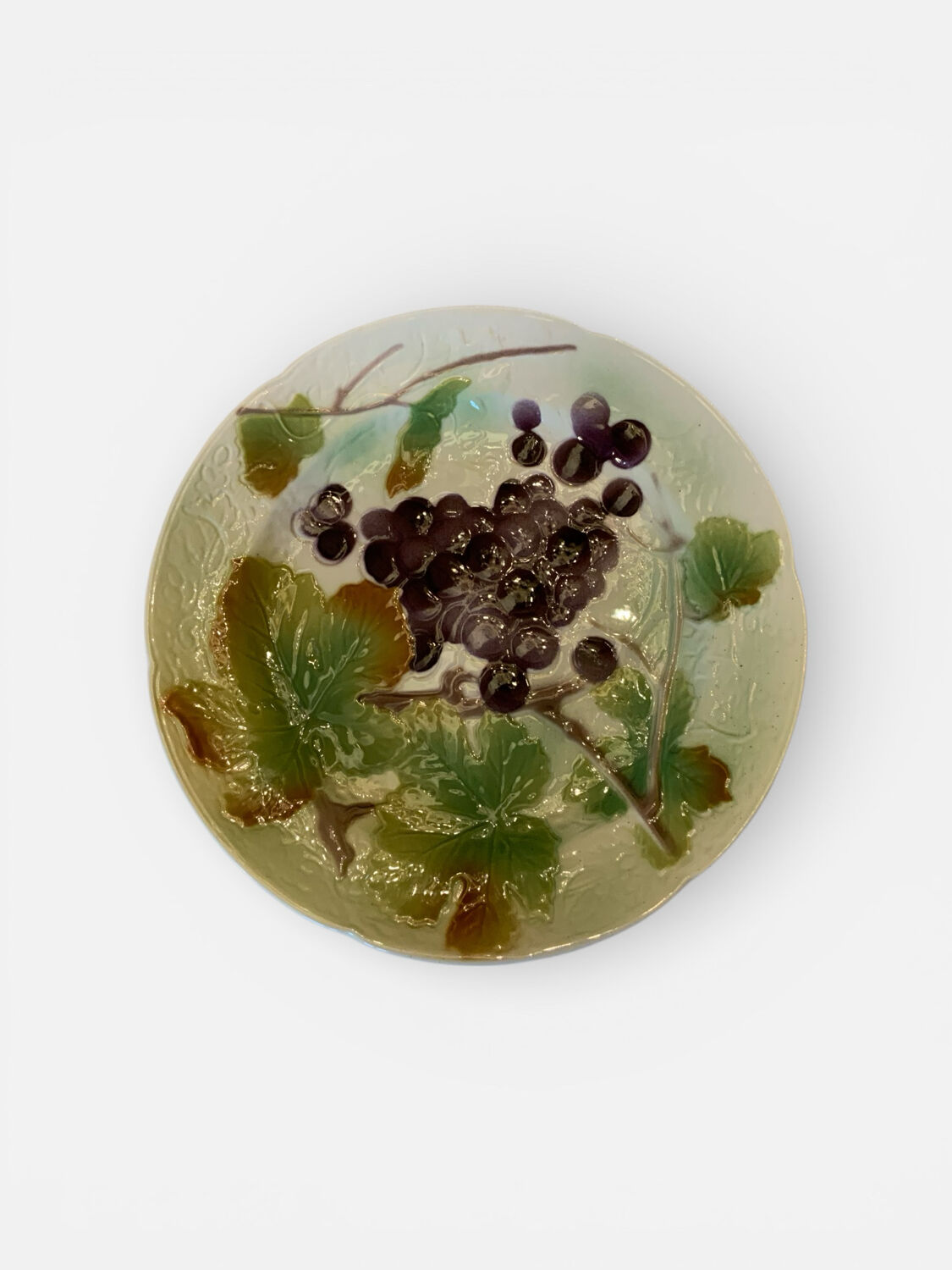 Set of 3 Saint-Clément majolica plates – fruit decoration – 19th century