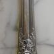 Couteaux en argent fourré poinçon minerve fin XlXeme decor rubans et fleurs
