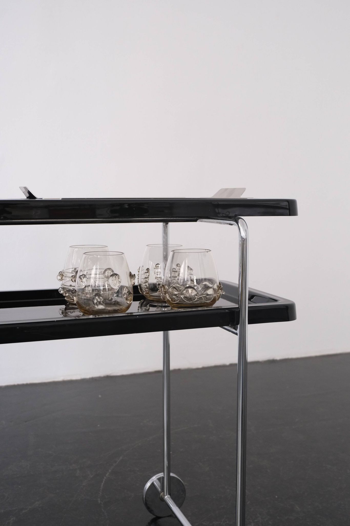 “Happy Hour” trolley by Alfredo Häberli / BD Barcelona