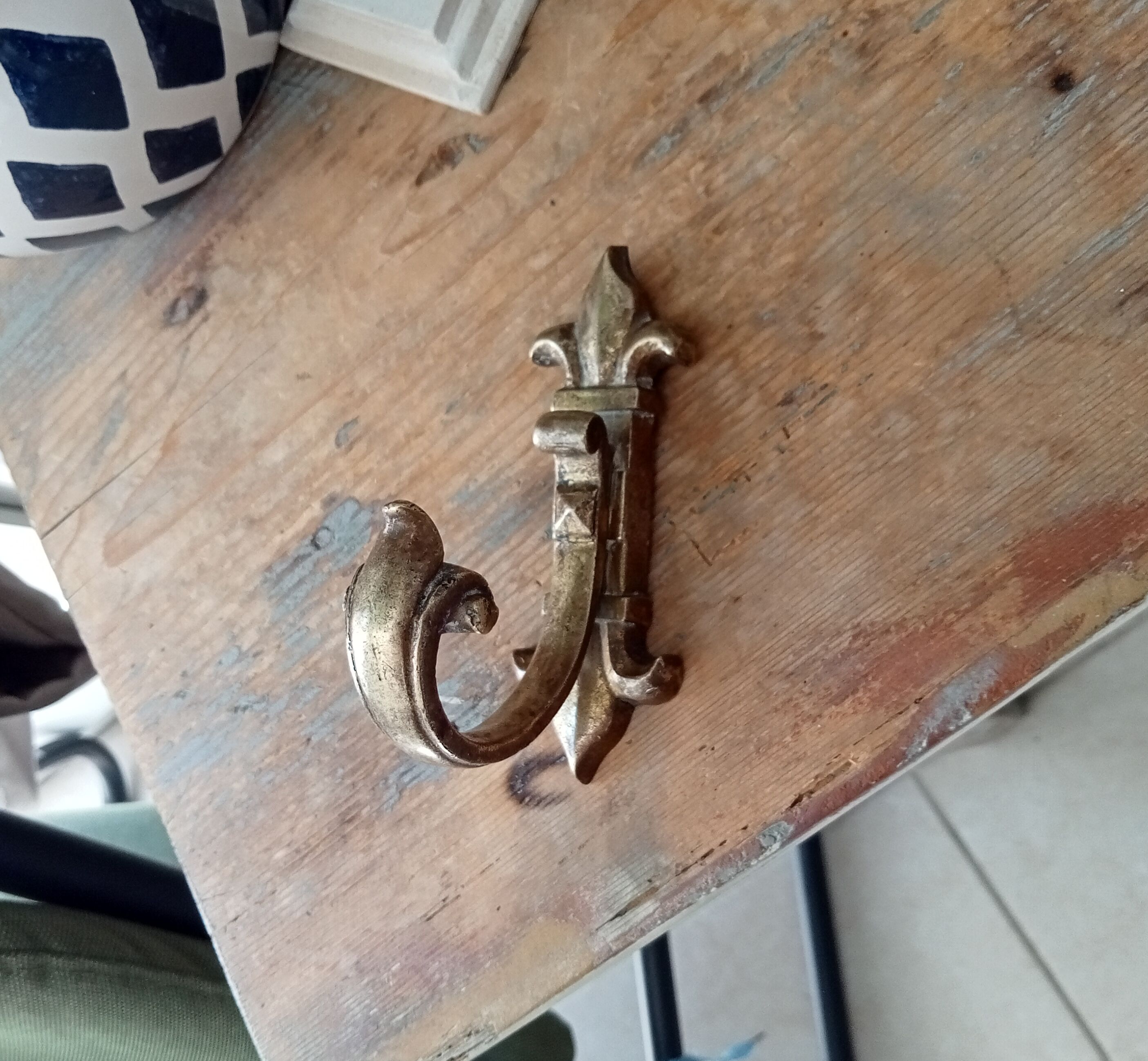 Bronze coat hook xixth