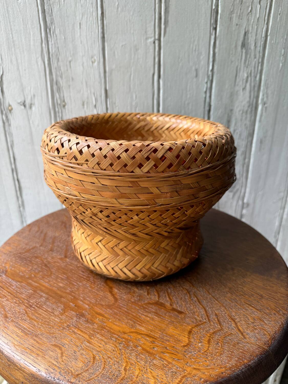 Cache pot