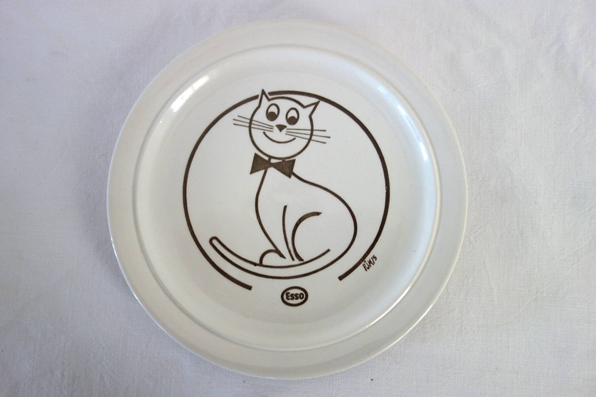 Set of 6 vintage Esso advertising plates