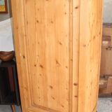 Armoire parisienne rustique