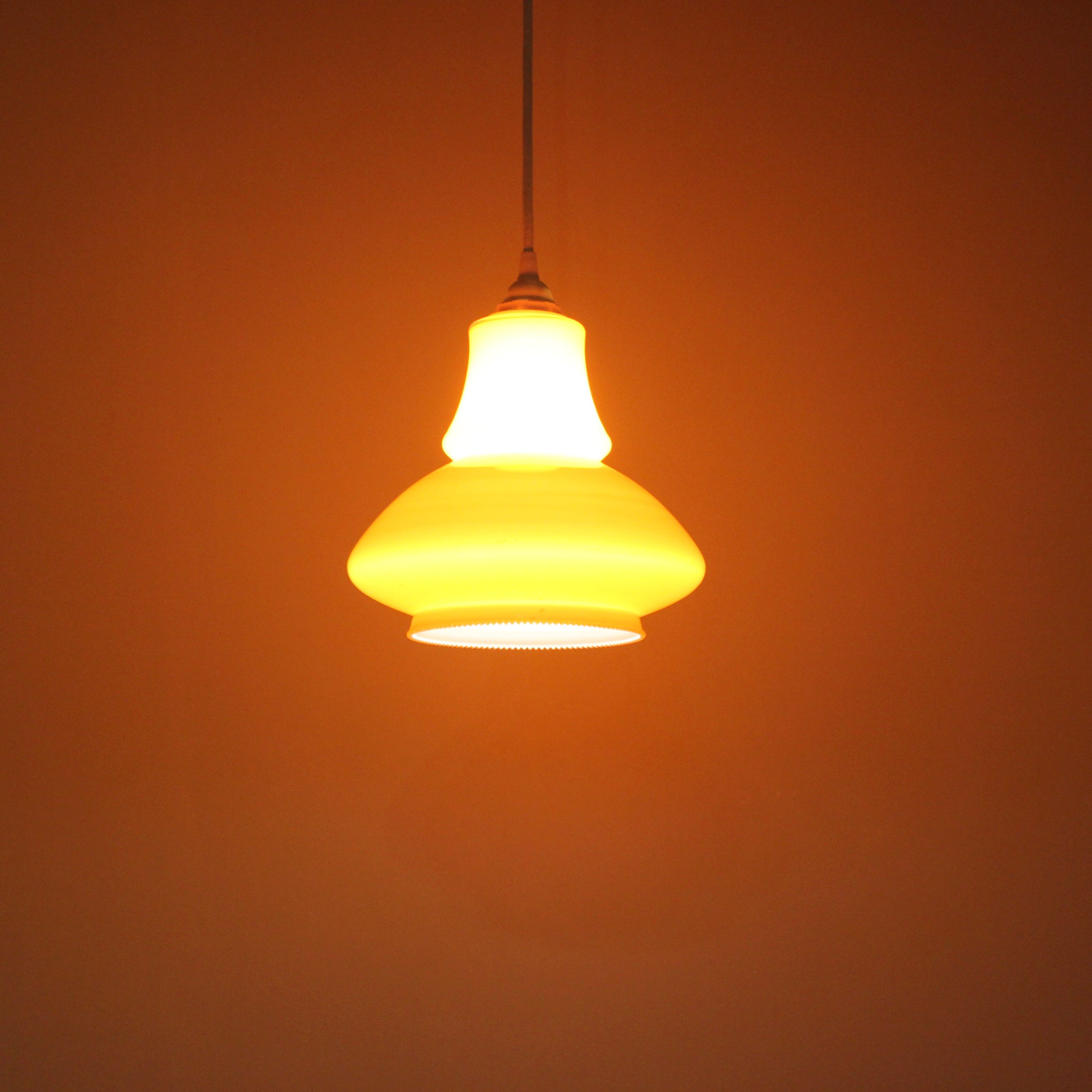 Opalin hanging lamp