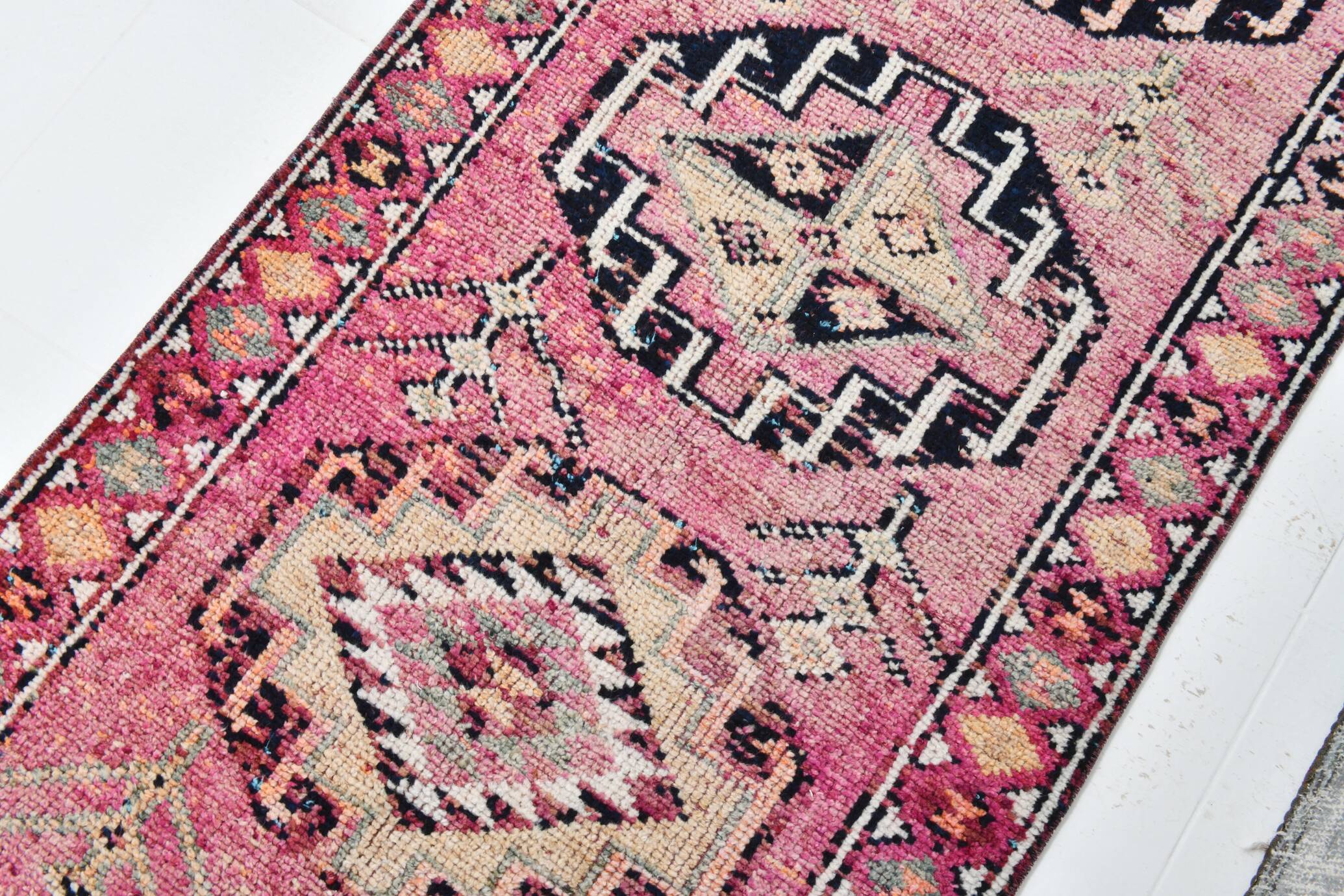 Soft Pink & Orange Rare Style Vintage Runner Rug, 91x359 Cm
