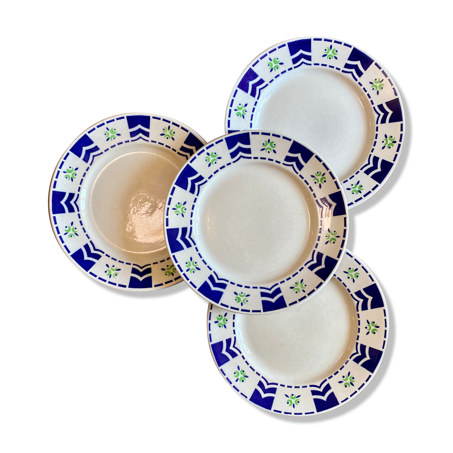 Set of 4 vintage plates model Axelle de Sarreguemines
