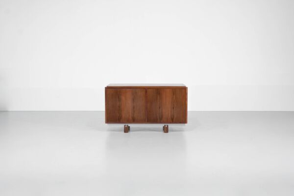 Buffet par Gianfranco Frattini pour Bernini, Italie années 1960s.
