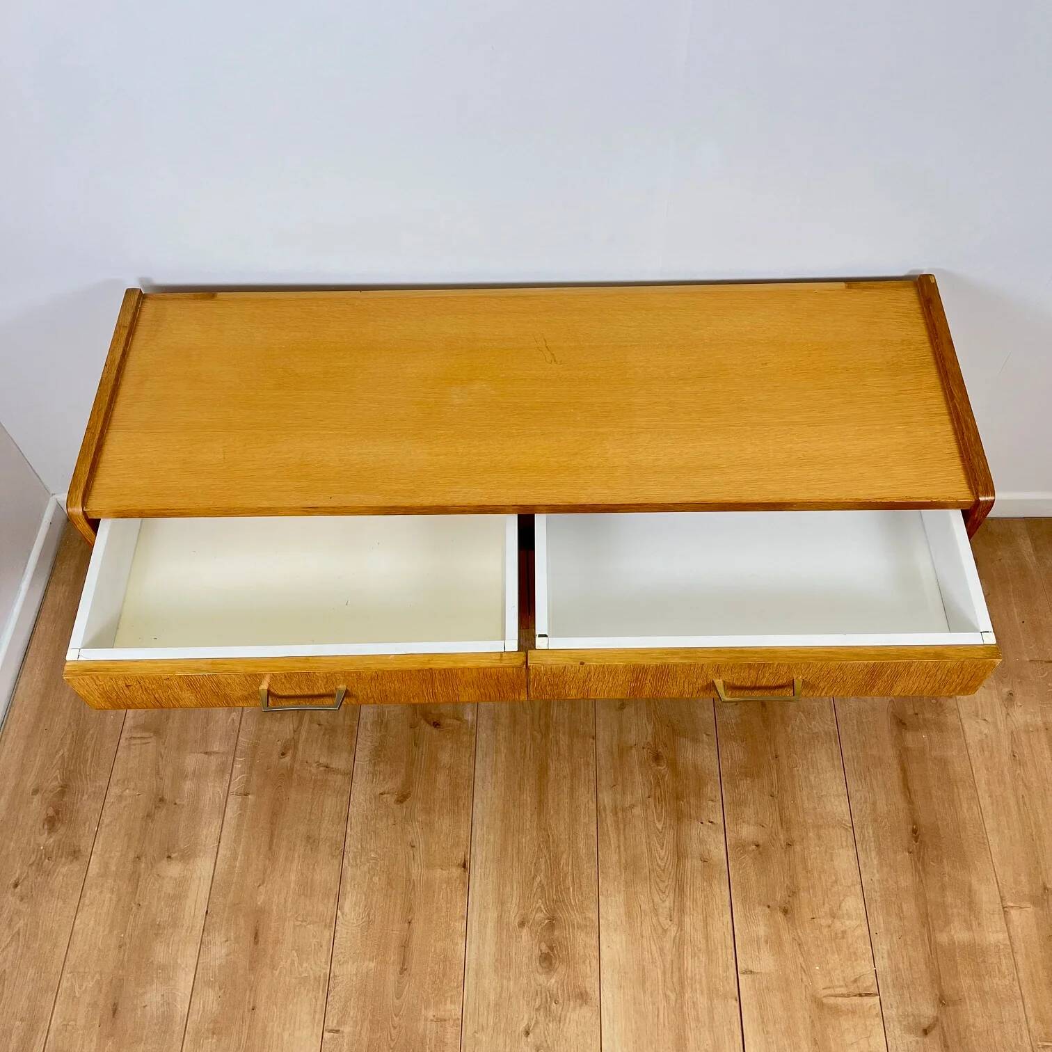 Buffet bas vintage en bois clair, 1960/70