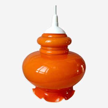 Suspension en opaline orange années 70