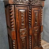Renaissance style wardrobe in richly carved solid wood, 17th century