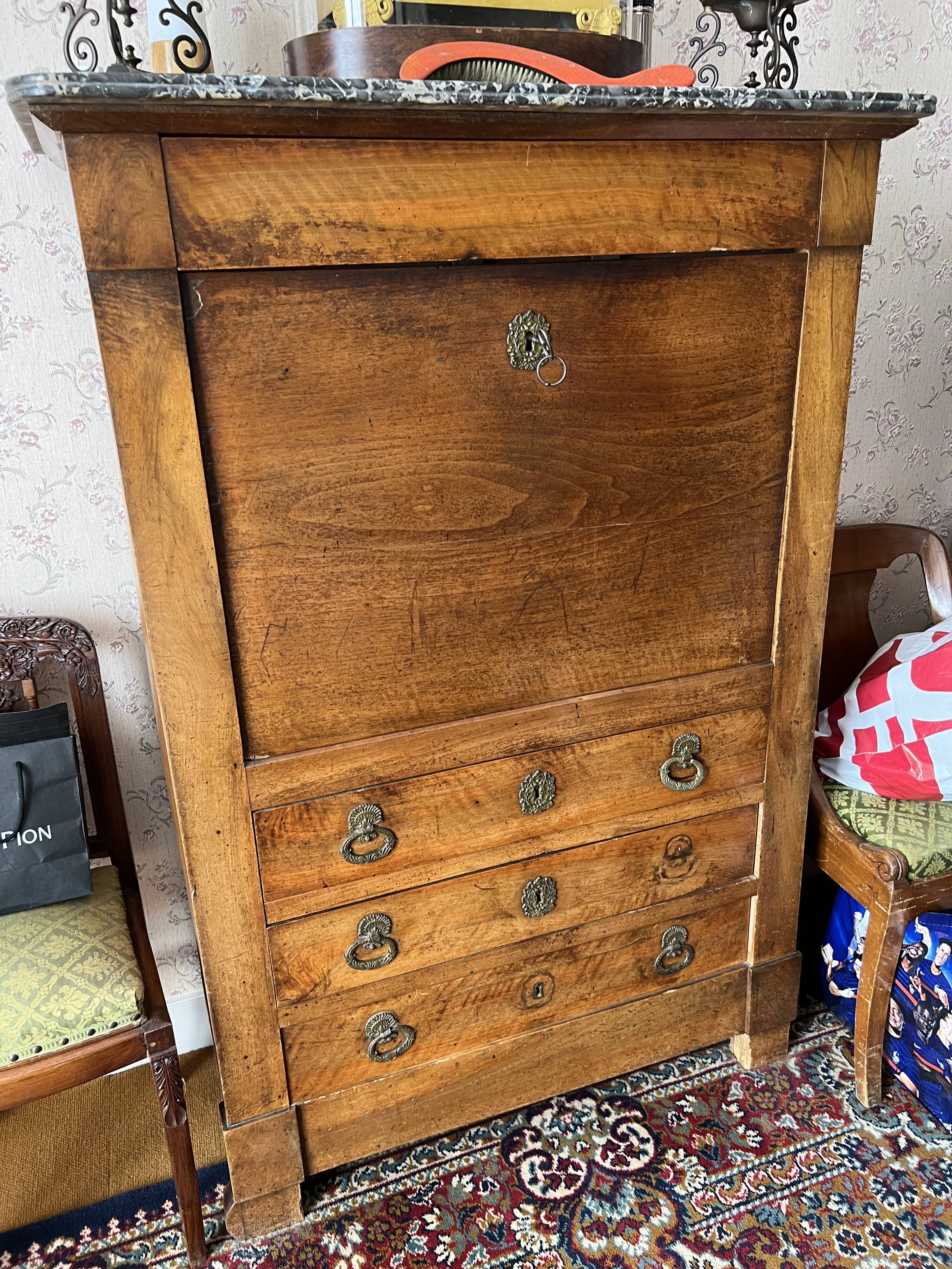 Secretary office Louis Philippe