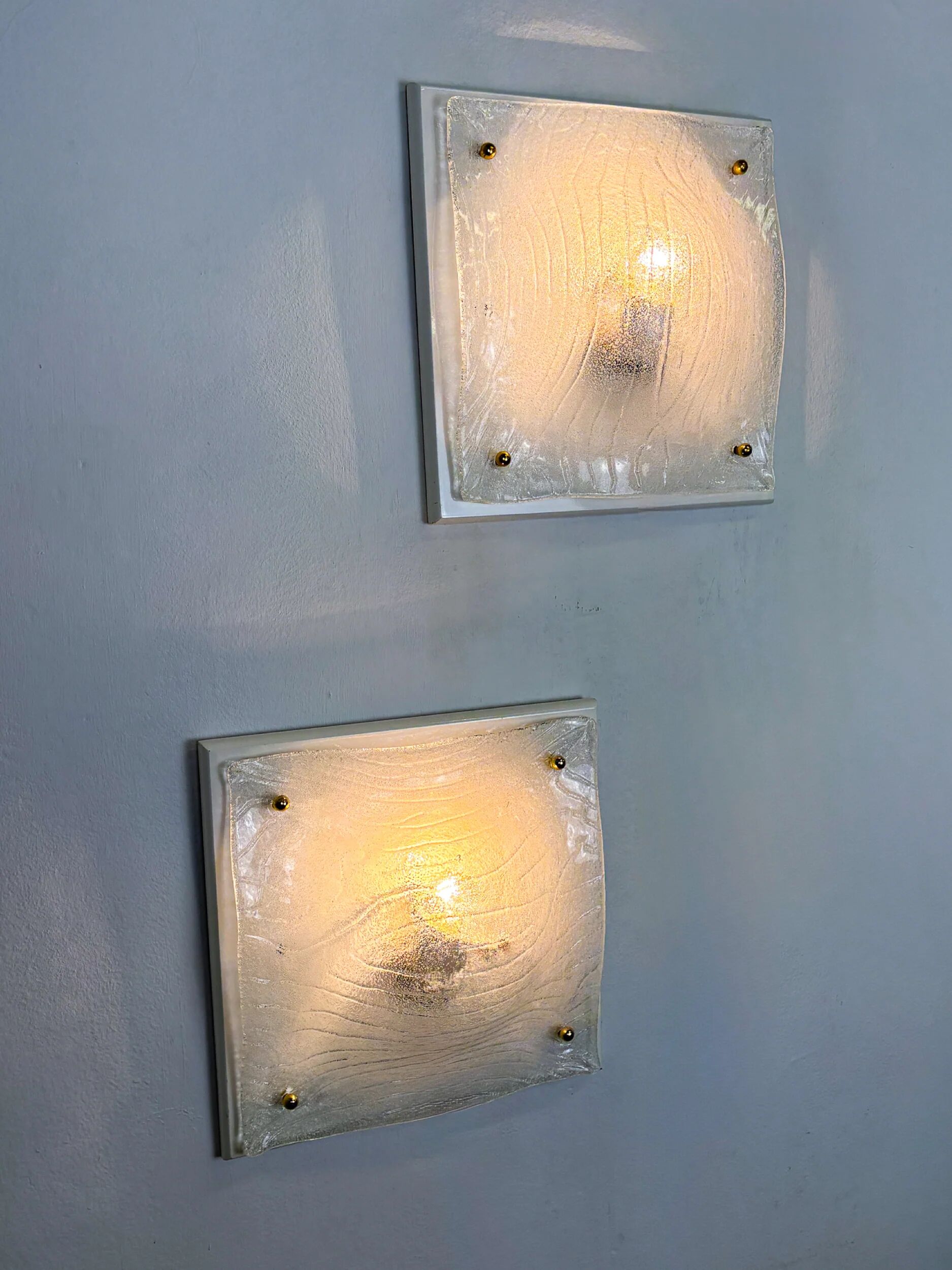 Pair of Murano frosted textured glass wall lights, Italy, 1960s
