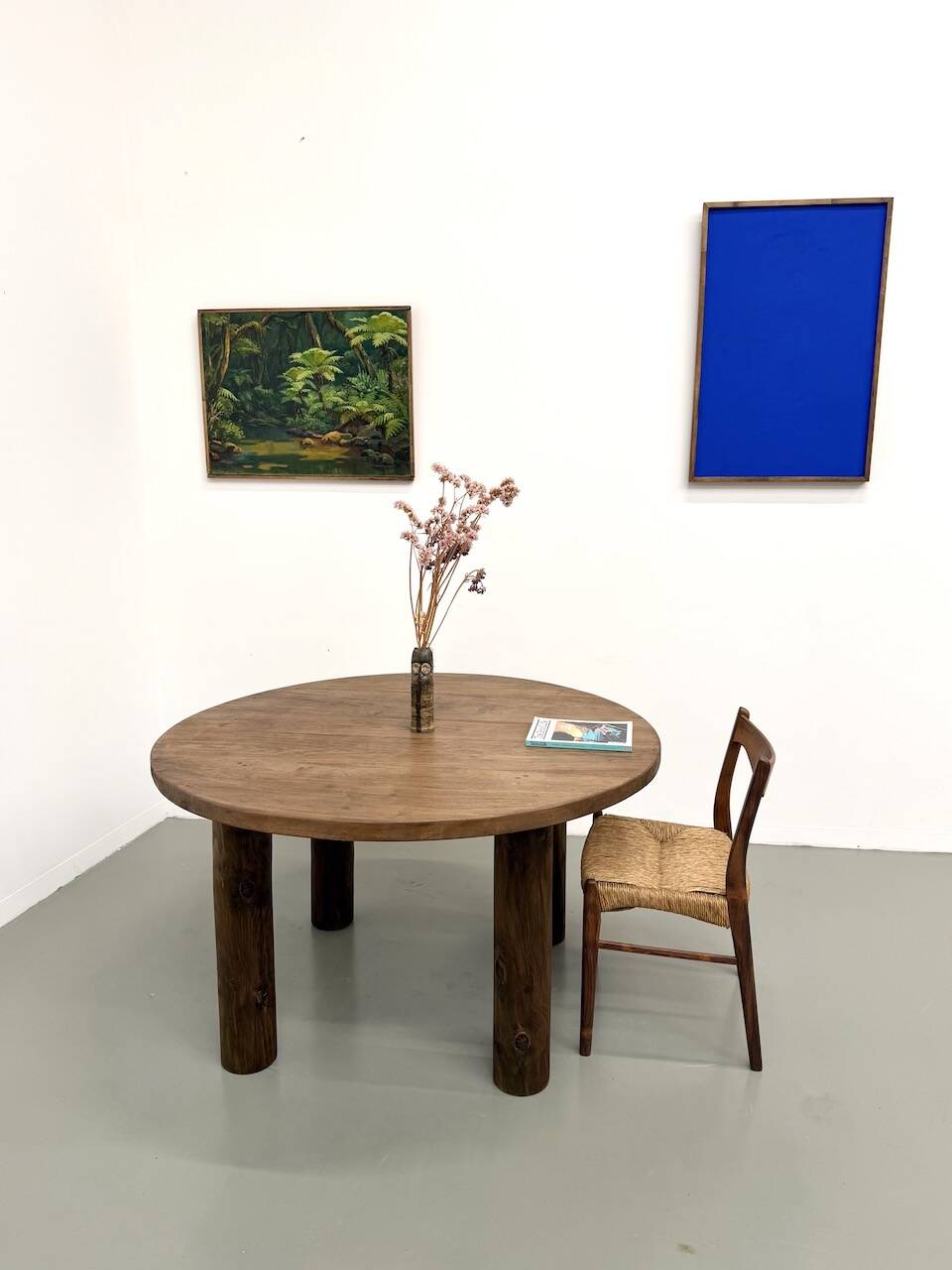 Table ronde années 50 constructiviste noyer