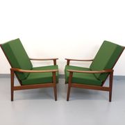 Pair of vintage Scandinavian armchairs in teak and green fabric from the 1960s.