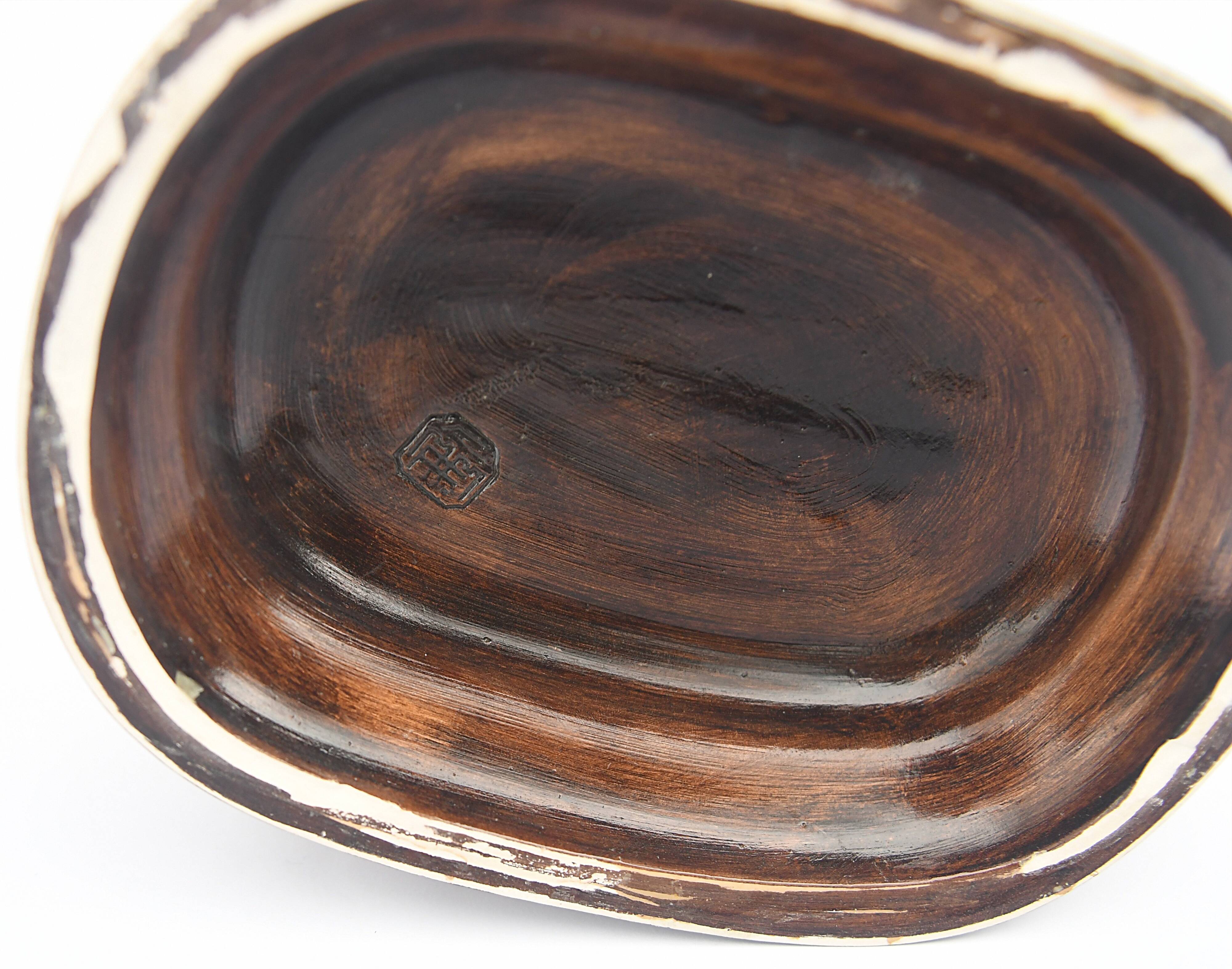 Pair of ceramic parrot lamps