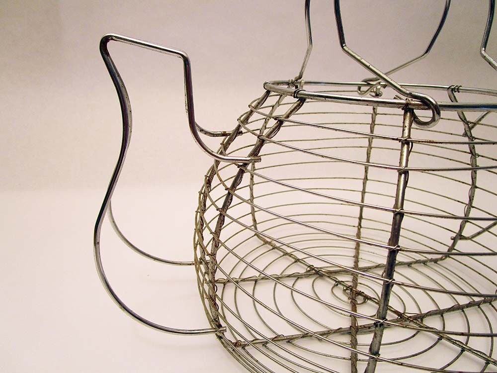 Chrome metal egg basket