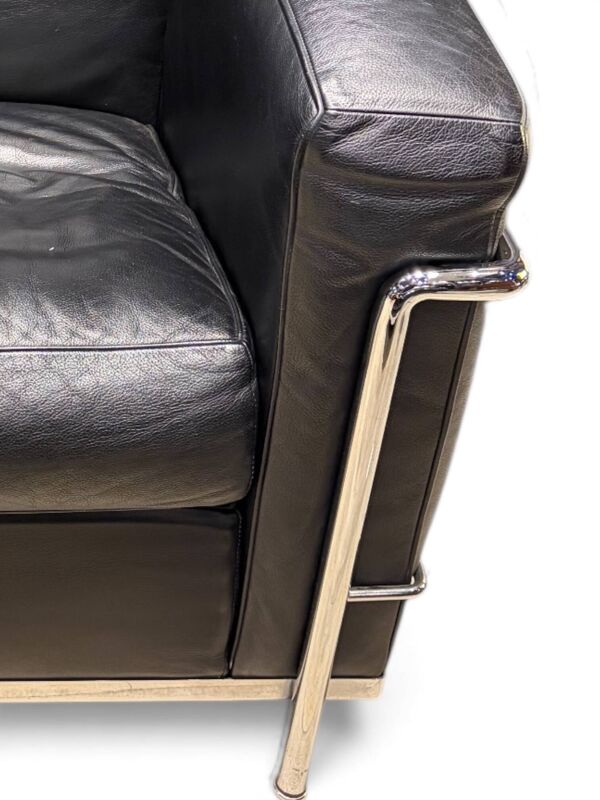 fauteuil L2c Le Corbusier pour Cassina officiel