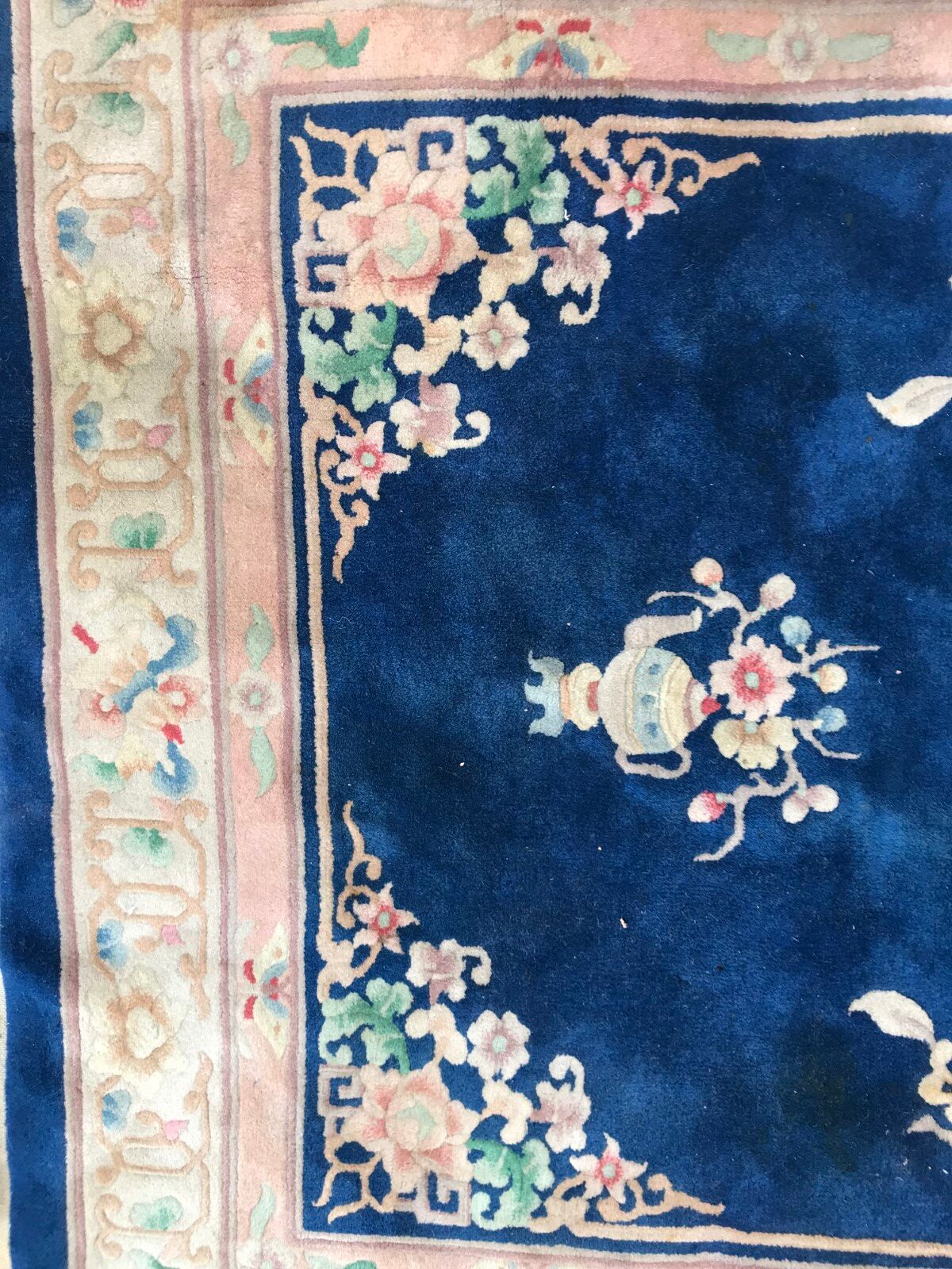 Chinese carpet  vintage 140 x 200 cm