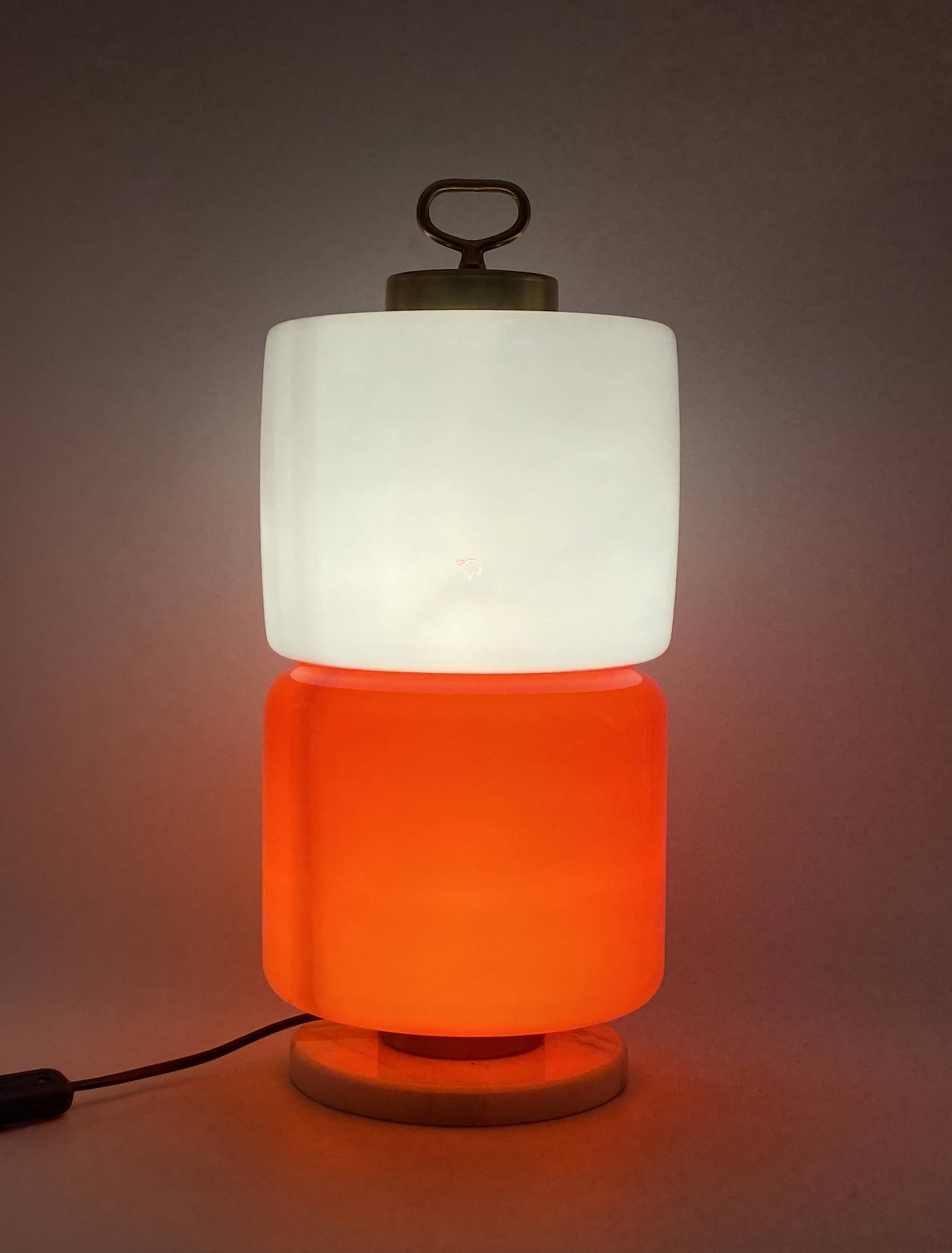 Space Age Red and white glass cylindrical table lamp, Italy 1970s