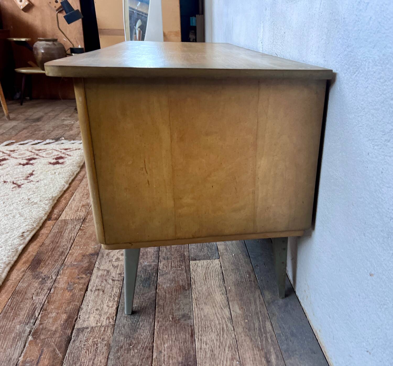 Vintage bi-color TV cabinet