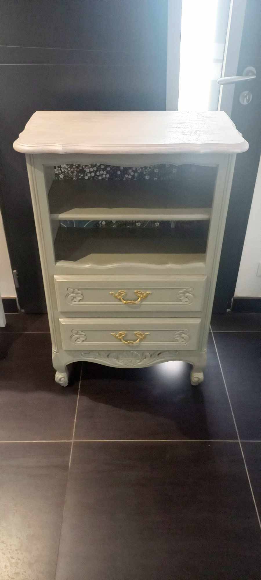 Vintage buffet