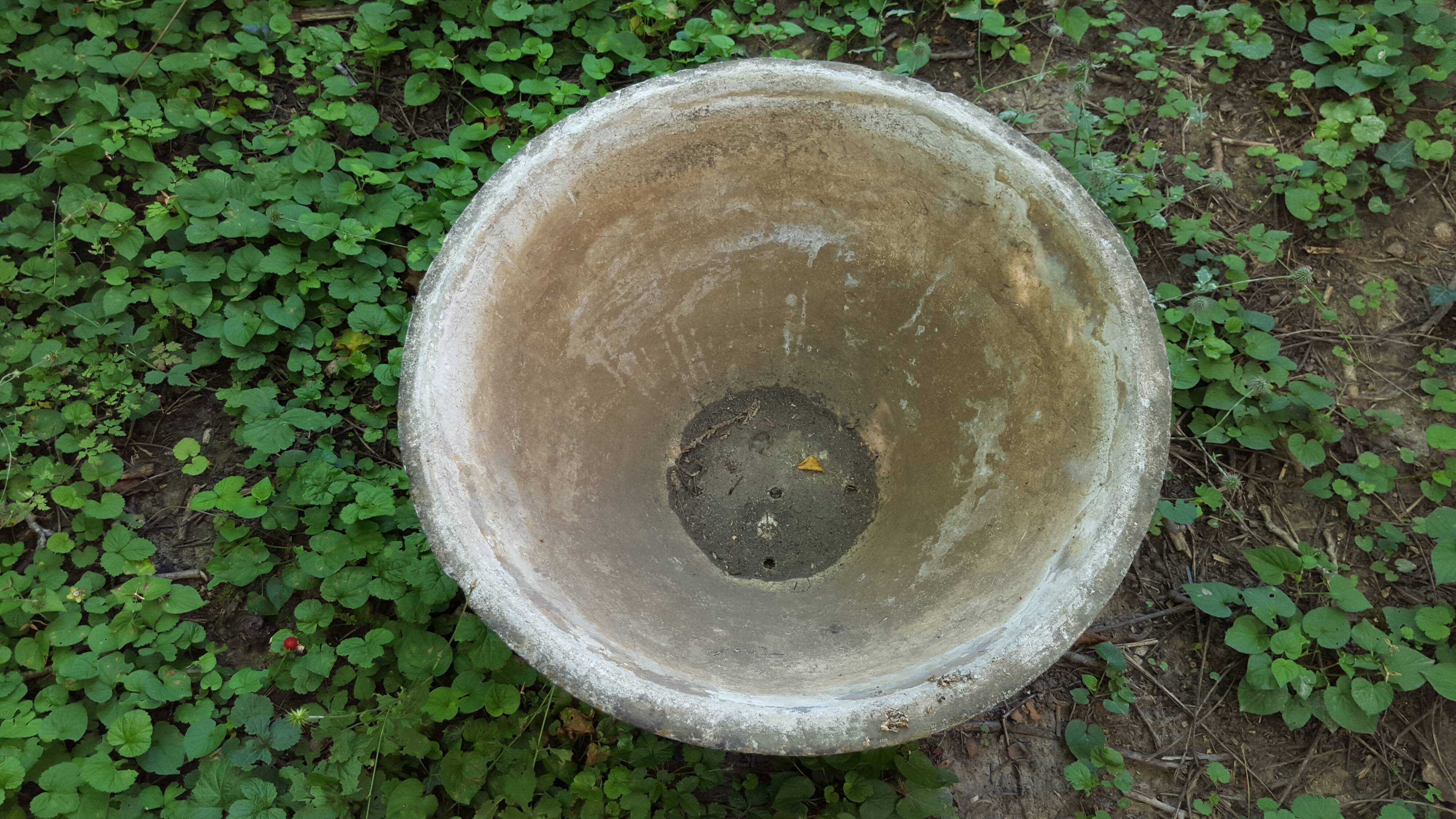 Jardinière de forme cônique Willy Guhl, années 50