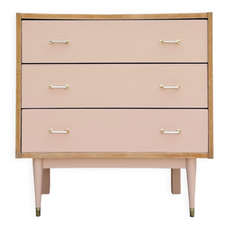 Vintage chest of drawers
