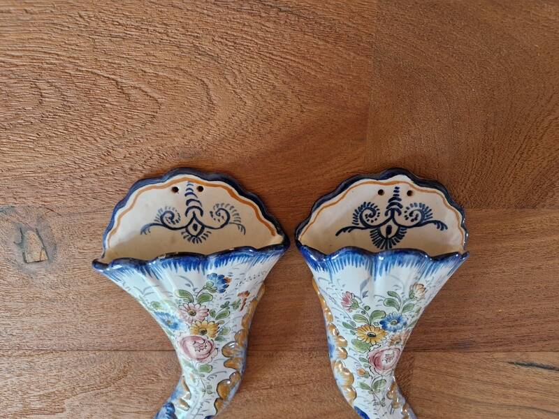 Pair of bouquet holders in Nevers earthenware - By Marest Frères