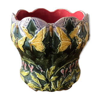 Dabbling pot cover, butterfly décor
