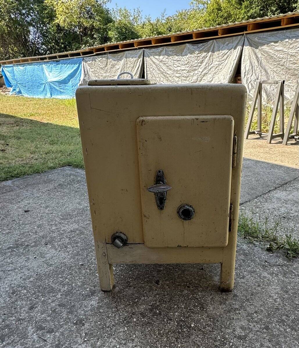 Painted ice cabinet by Fülek