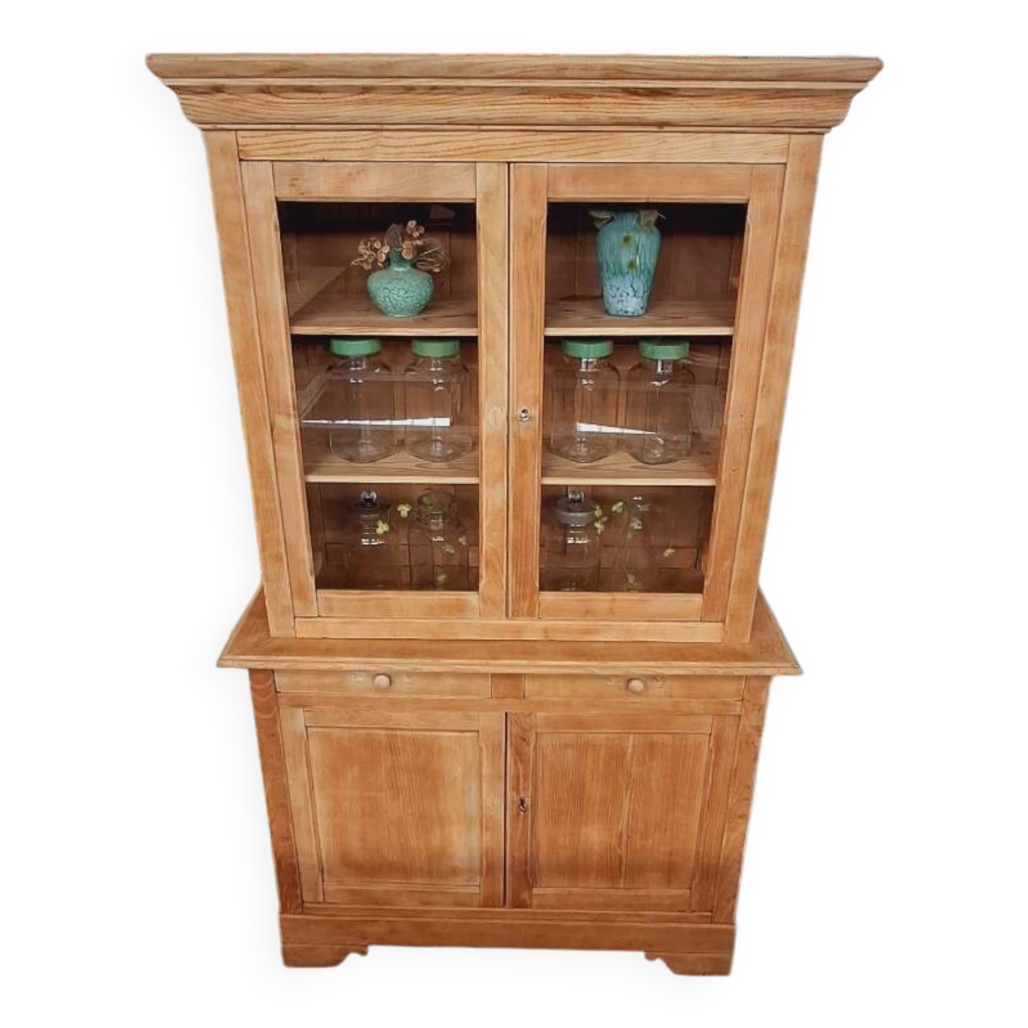 Two-piece glass-fronted buffet