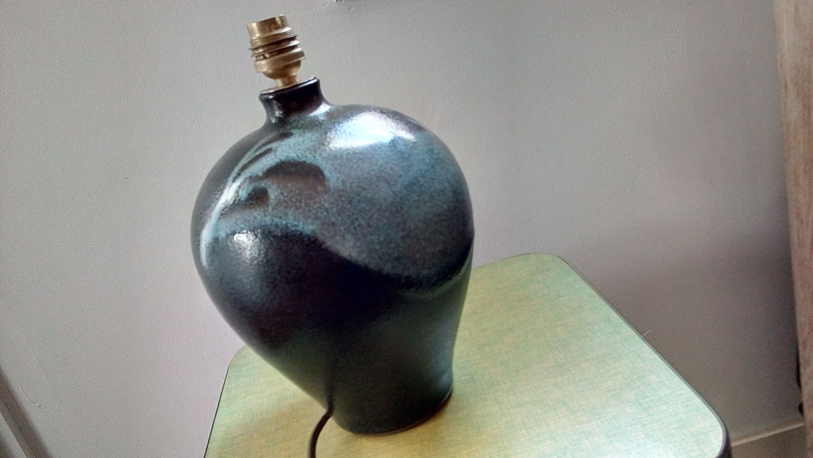 Enamelled stoneware lamp foot
