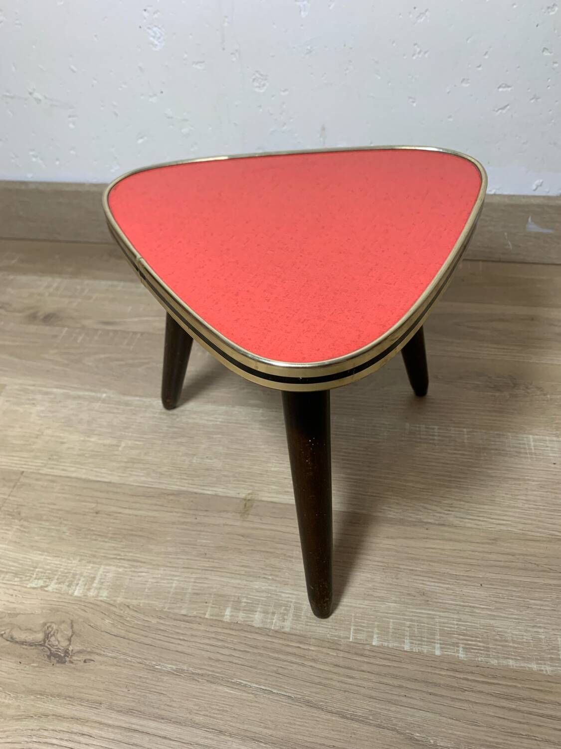 Vintage triangular plant holder