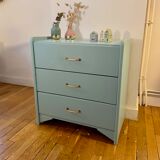 Vintage dresser