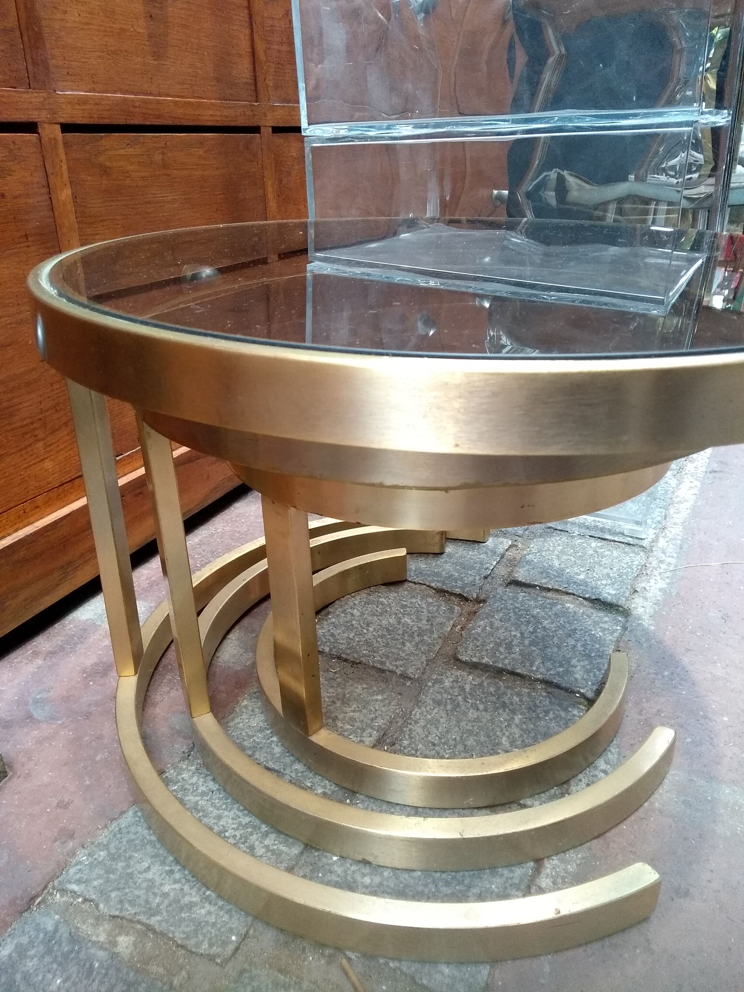 Tables giggle bronze and smoked glass