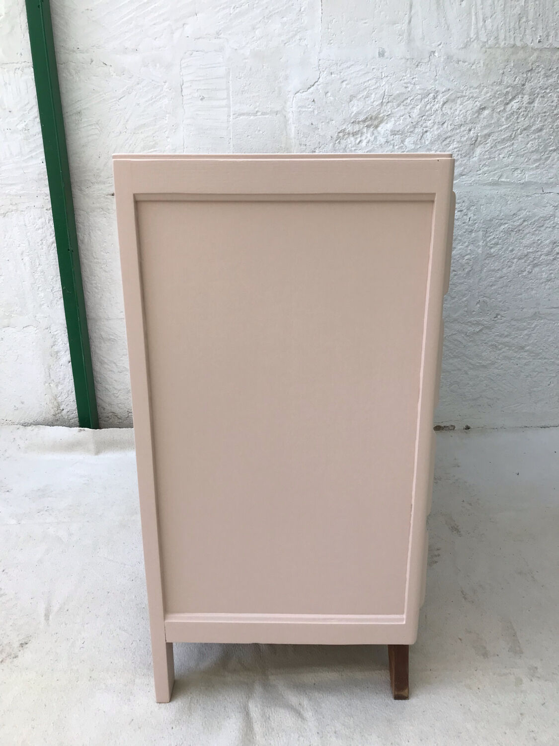 Art deco chest of drawers