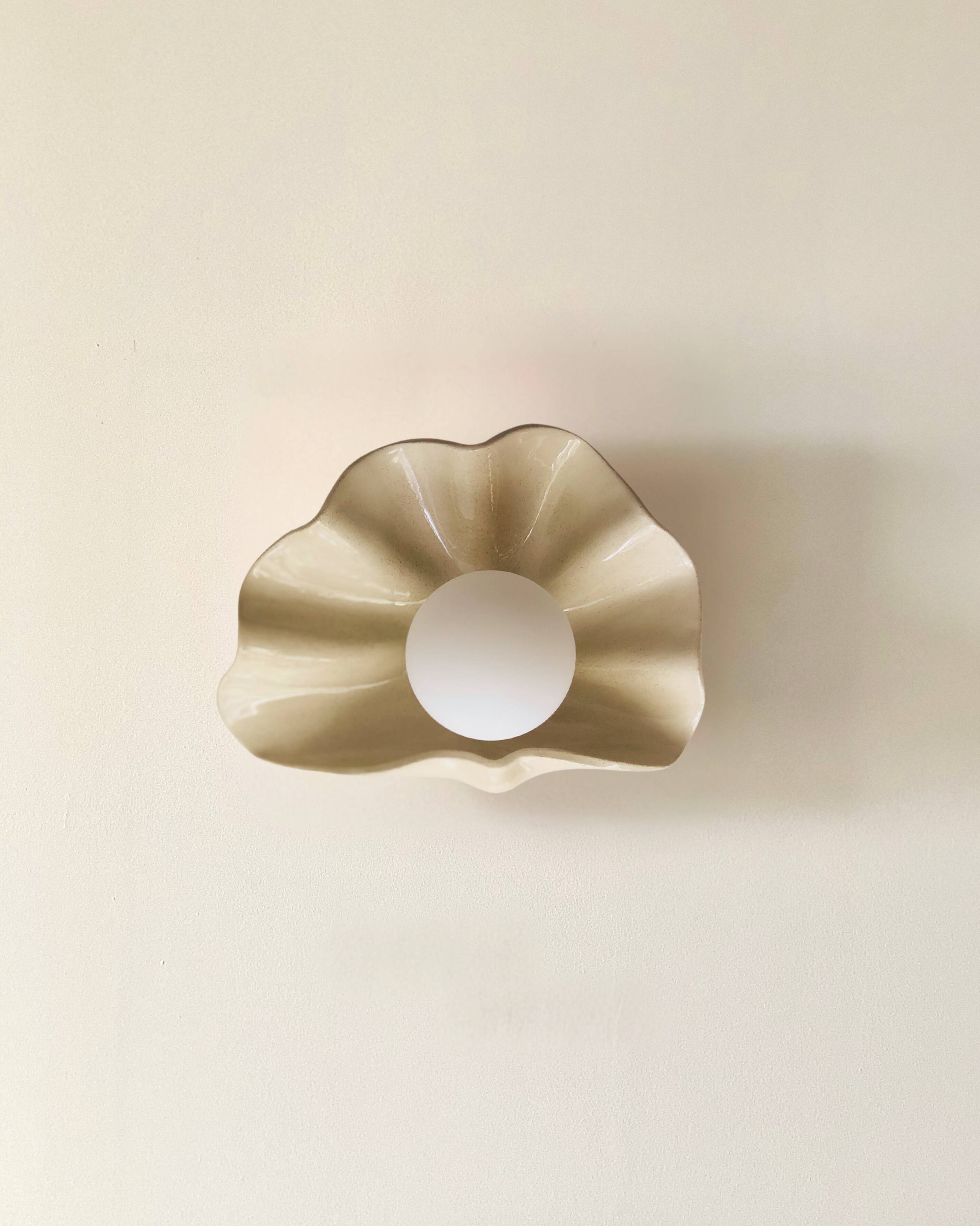 Square Ceramic Wall Light Coco - Sand Concha