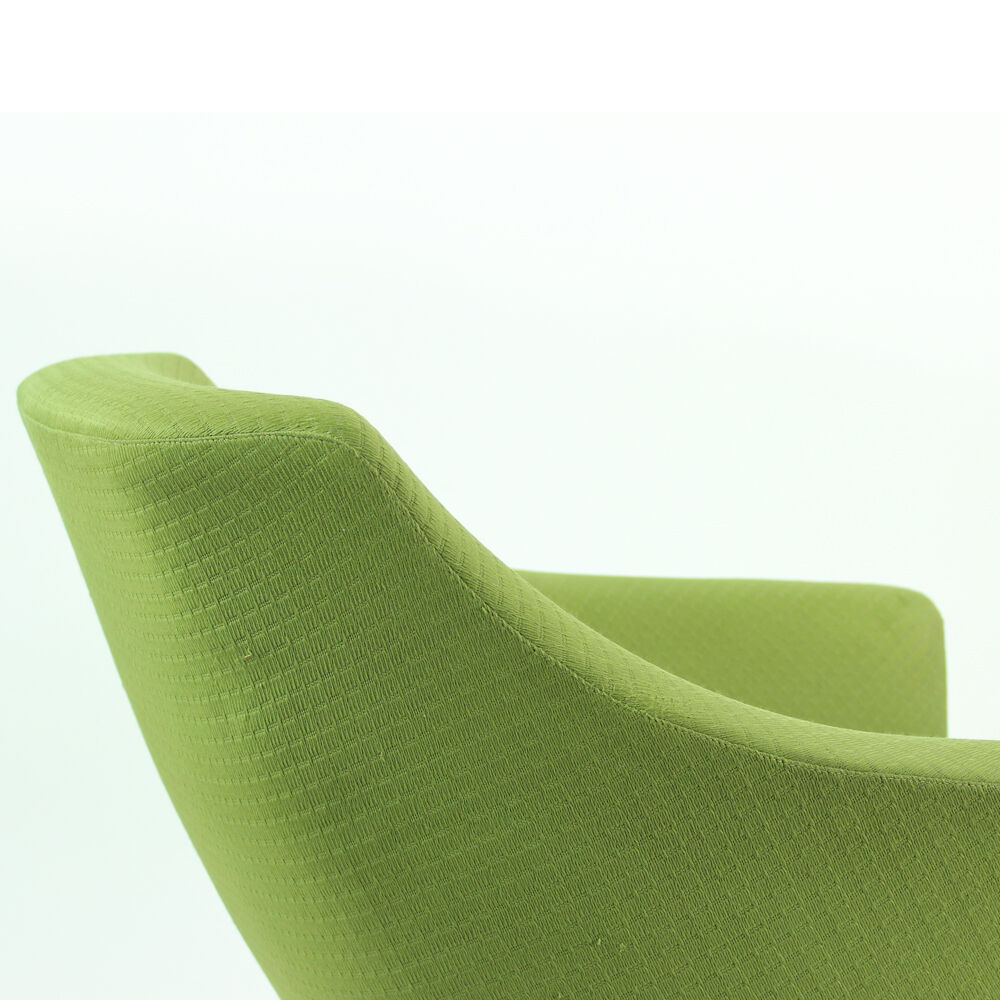 Fauteuil vert du milieu du siècle par Up Zavody, Tchécoslovaquie 1979