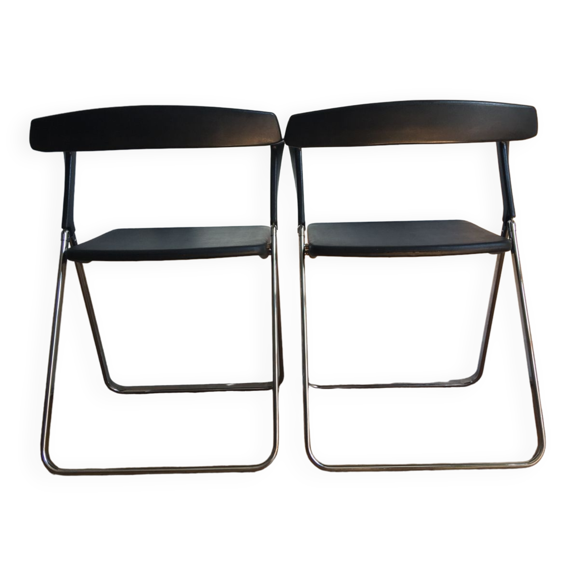 Arch folding chairs
