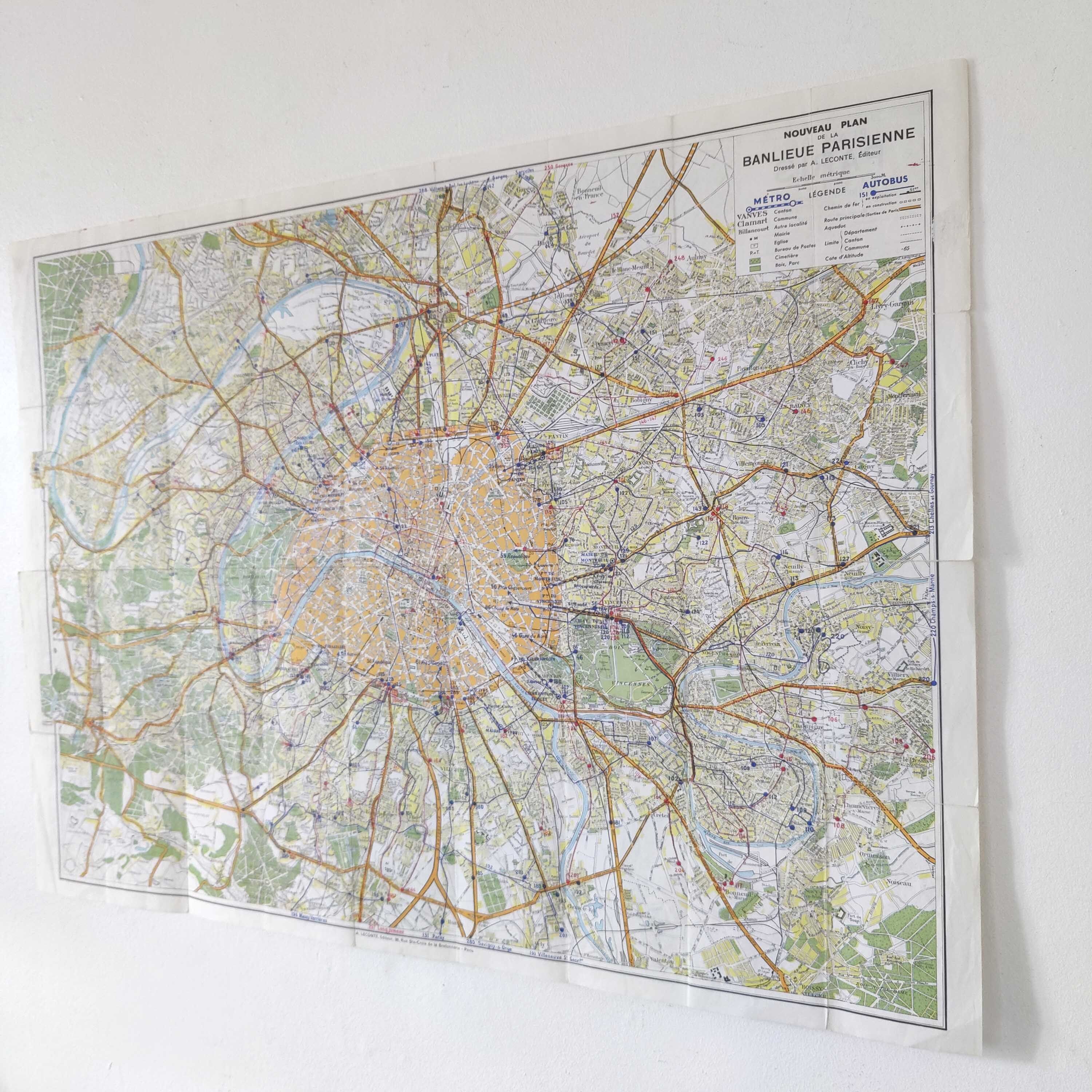 Vintage map 1970 Paris and its suburbs 75x55cm duplex